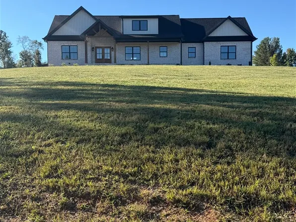 65 Doe Crossing Dr, Smiths Grove, KY 42171