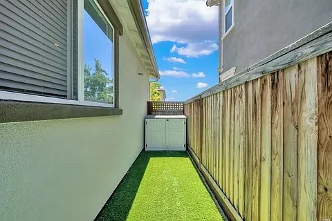 339 Emory Ct — Photo 25