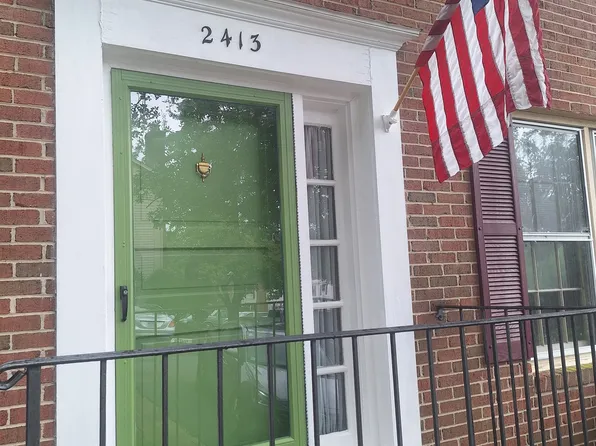 2413 Windbreak Dr, Alexandria, VA 22306