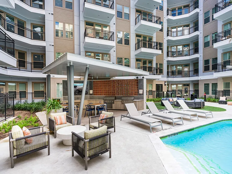The Brighton Garden Oaks — Photo 17