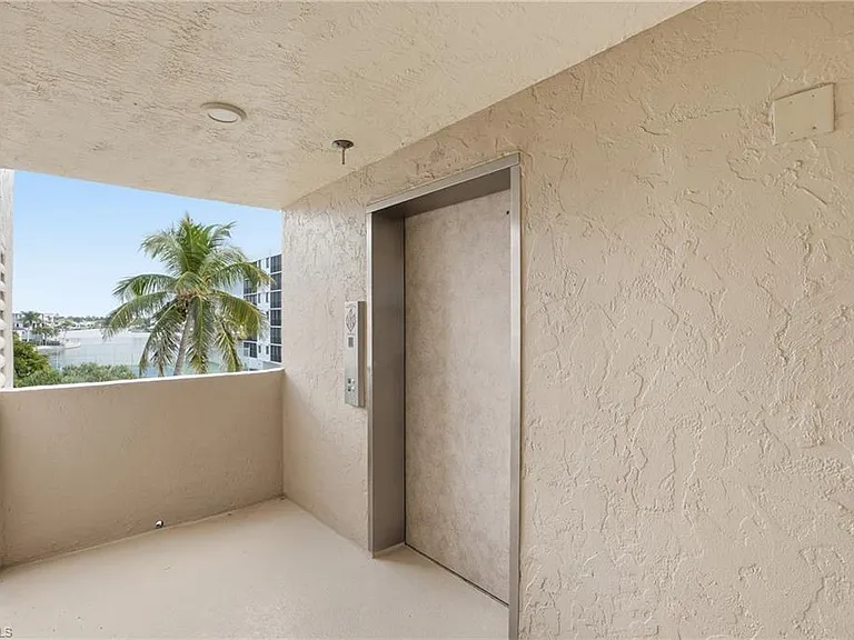 10475 Gulf Shore Dr #132 — Photo 9