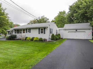 6 Start Ave, Rensselaer, NY 12144