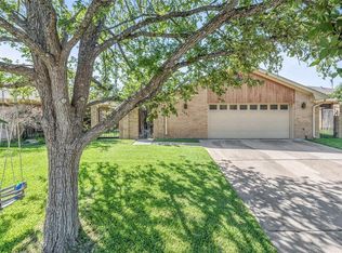 2905 Braeburn St, Bryan, TX 77802