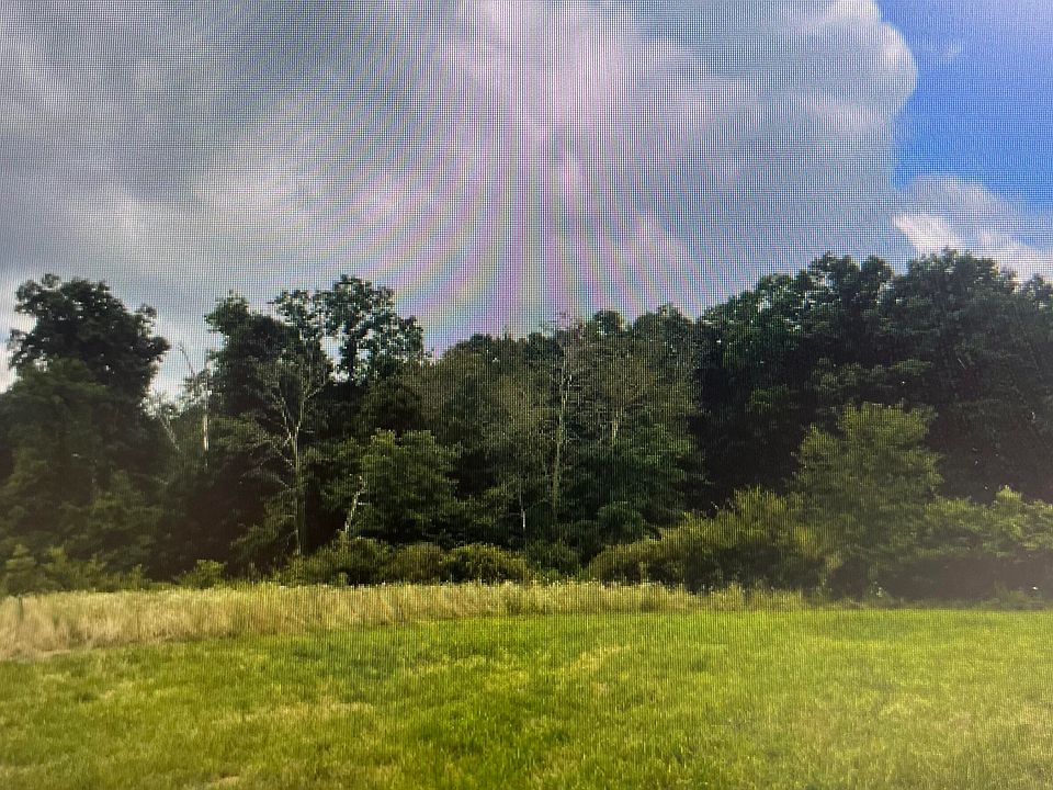 1st image of 5 Newton Ln