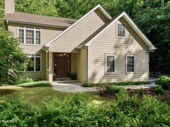 192 Kaiulani Lane, Andrews, NC 28901