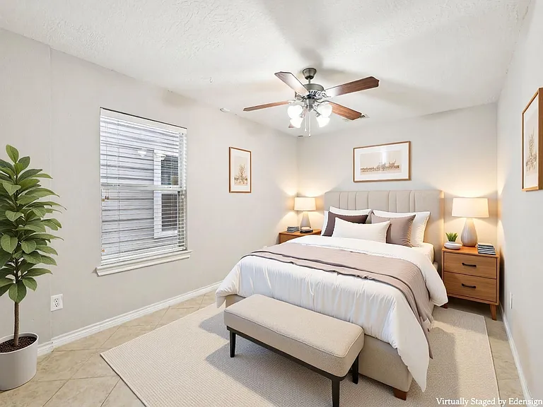 1405 Bailey St — Photo 7