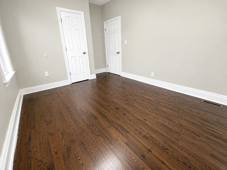 251-253 Schley St #1 — Photo 9