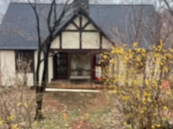 143 Friendly Hills Ln, Tryon, NC 28782