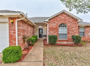 604 NW 174th St, Edmond, OK 73012