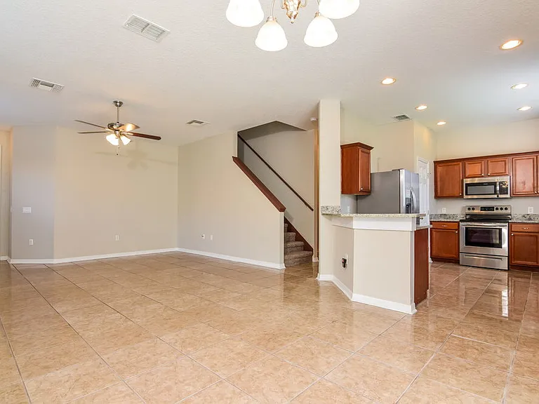 11813 Mango Groves Blvd — Photo 4