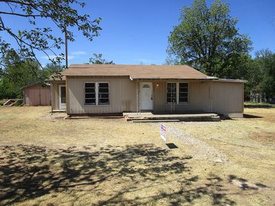1000 W Hall St, Bangs, TX, 76823