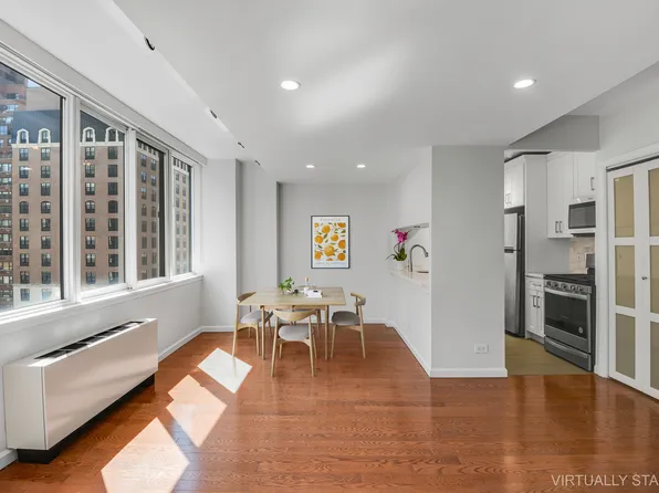 455 East 86th Street image 3 of 12