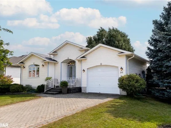50 Elmdale Dr, Prince Edward County, ON K0K 3L0
