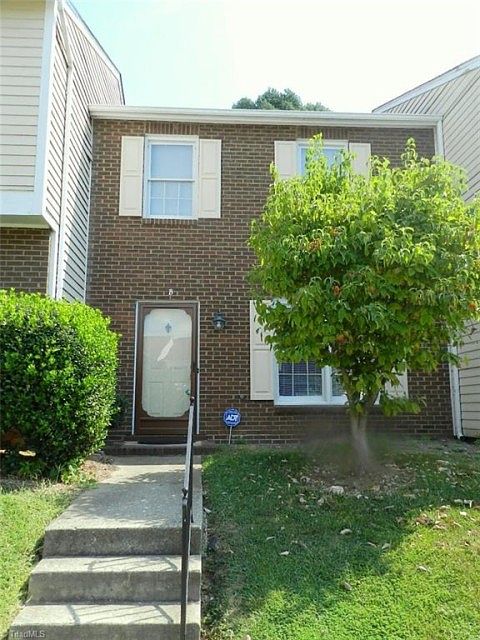 1st image of 377 B E Montcastle Dr