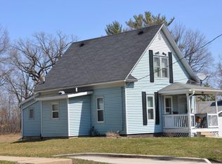 3015 Woodland St, Ames, IA 50014