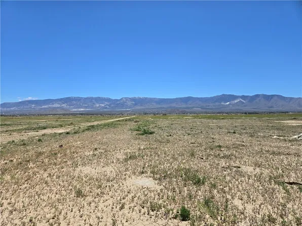 0 Wilderness Rd, Lucerne Valley, CA 92356