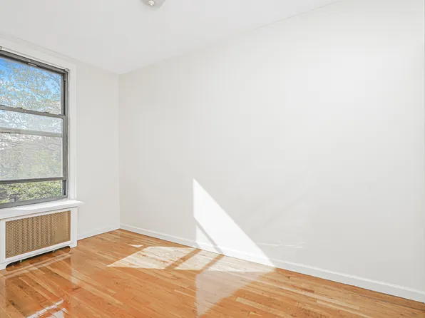 599 18th Street image 36 of 44