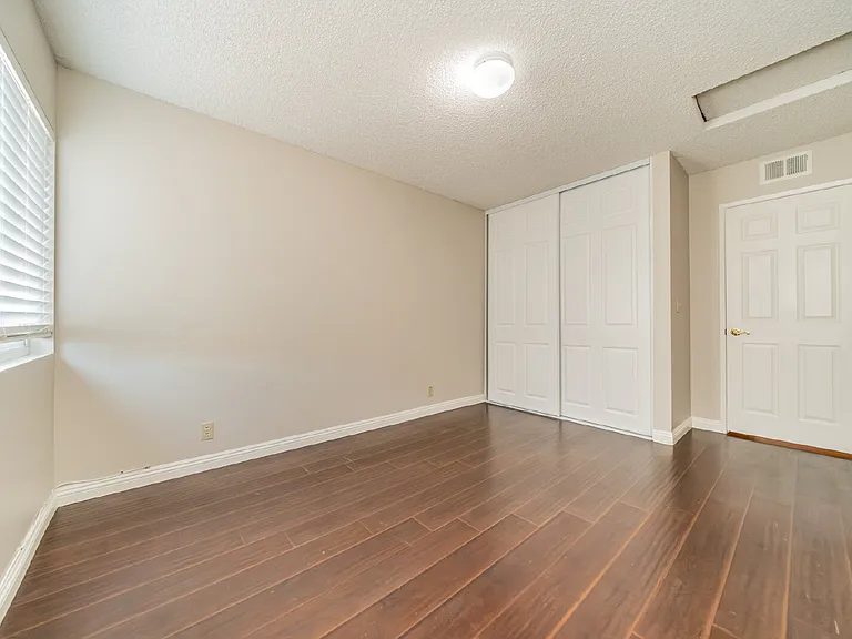1229 Hibiscus St — Photo 24