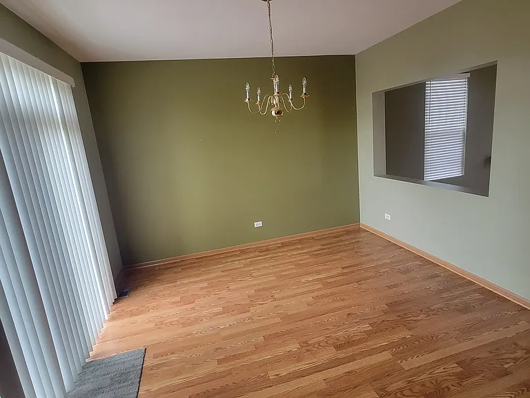 349 Aster Dr — Photo 5