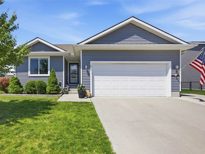 800 37th St SW, Bondurant, IA, 50035