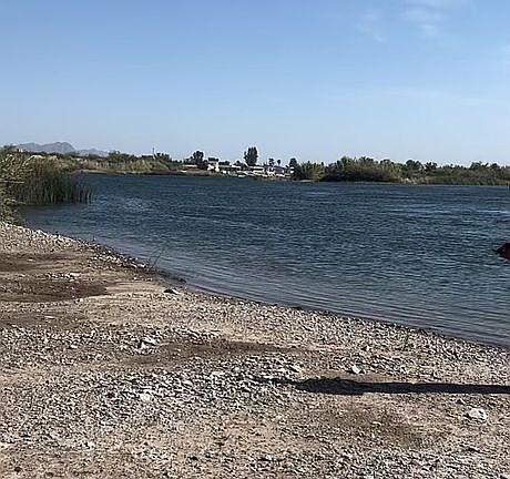 13 mins from Colorado river