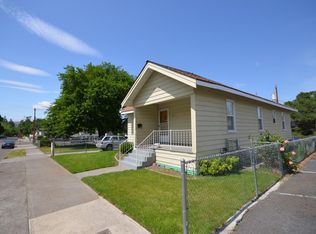 117 E 8th St #A, The Dalles, OR 97058