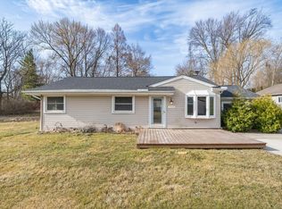 27030 Earl St, Harrison Township, MI