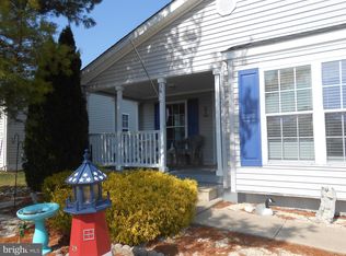 36 Fort Lee Dr, Manahawkin, NJ 08050