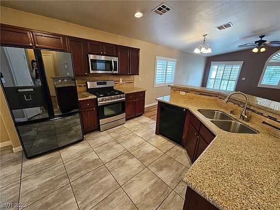 4th image of 1101 Edgestone Mark Ave