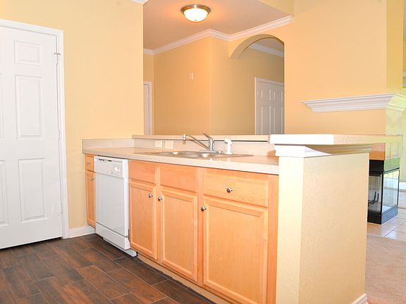 4th image of 275 Old Village Center Cir Unit 6304