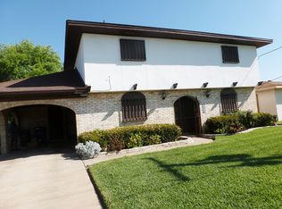 2518 Laredo St, Laredo, TX 78043