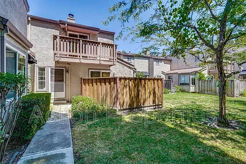 2091 San Luis Ave #8 Photo 1 2091 San Luis Ave #8 Photo 1