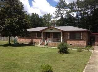 140 Azalea Dr, Walterboro, SC 29488
