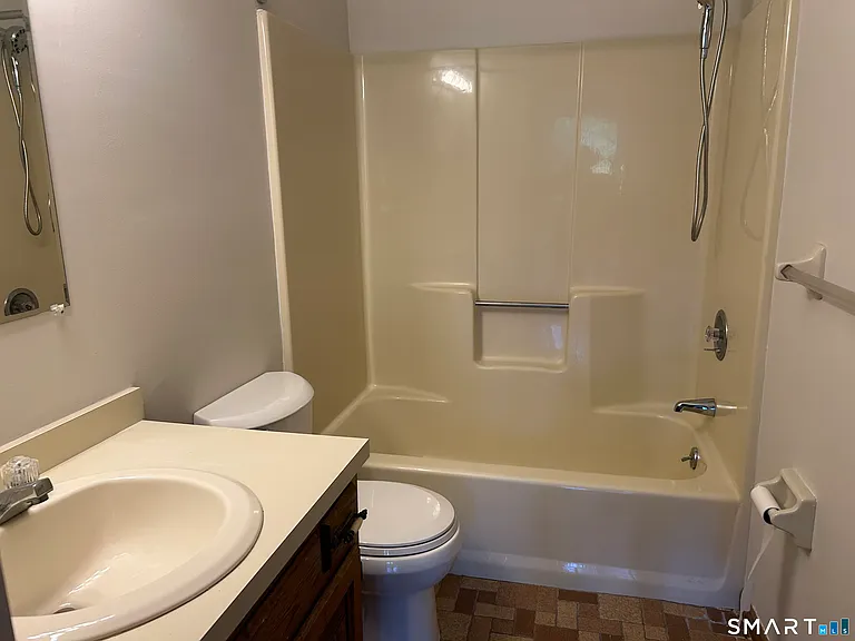 17 Eagle Rock Cir #17 — Photo 23
