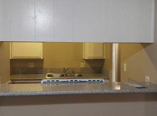 1001 McDonald Way APT 29, Bakersfield, CA 93309
