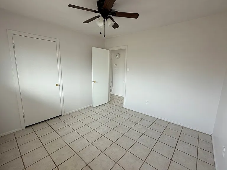 1804 Cord St — Photo 9