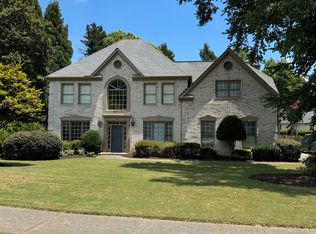 910 Whitetail Ct, Alpharetta, GA 30005