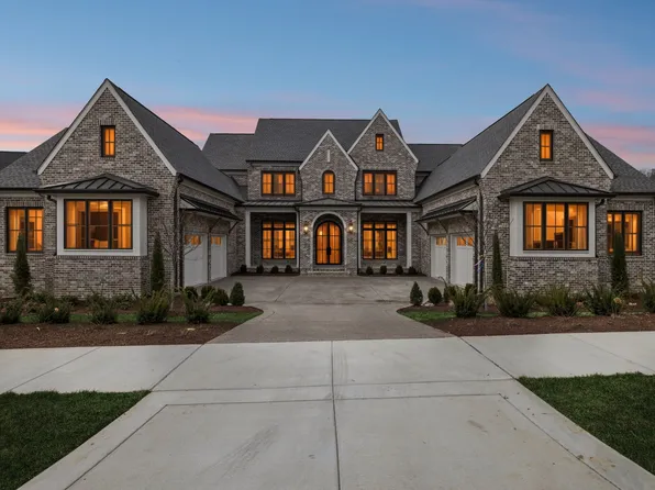 8864 Edgecomb Dr Lot 15040, College Grove, TN 37046