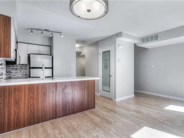 27 Canniff St Unit 511, Toronto, ON M6K 3M5