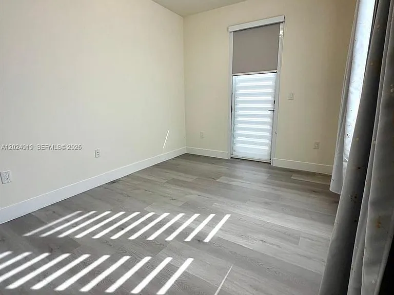 6311 NW 103rd Psge — Photo 37