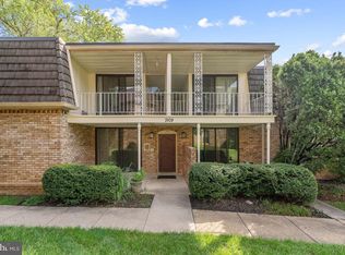 3109 Patrick Henry Dr APT 623, Falls Church, VA 22044