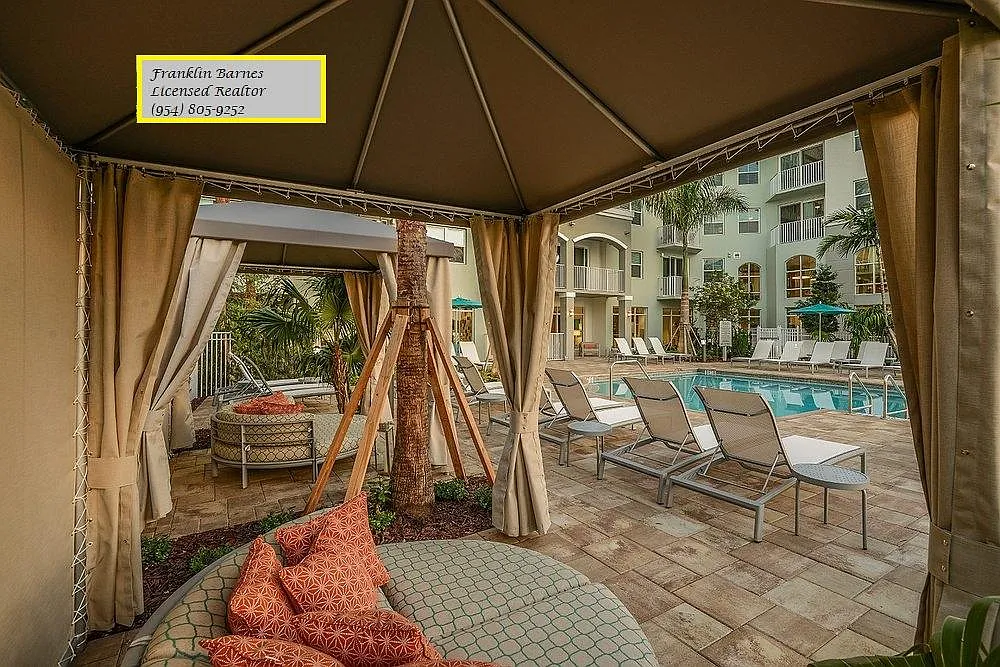 2 bed, 1142 sqft, $2,653 — Photo 4
