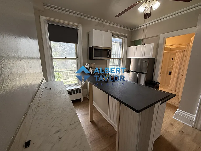 239 Northampton St #1 — Photo 4