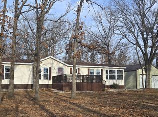 24752 Castle Rd, Hermitage, MO 65668