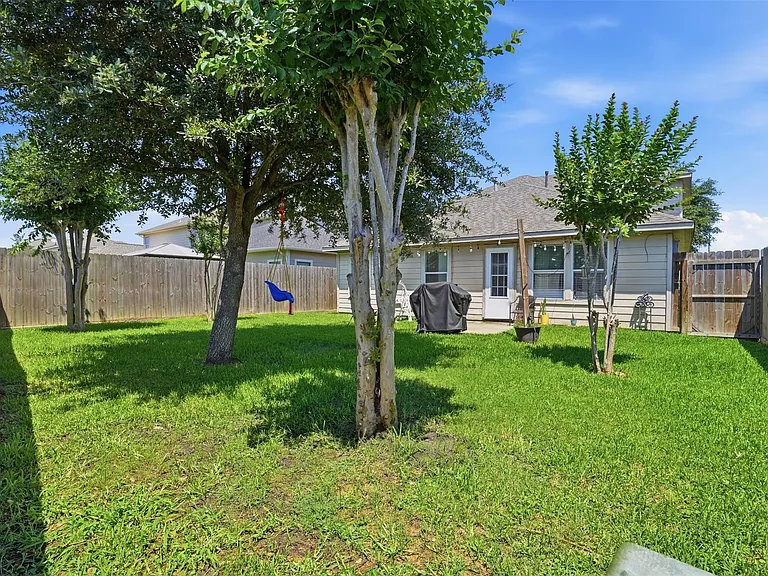 14410 Long Meadow Dr — Photo 30