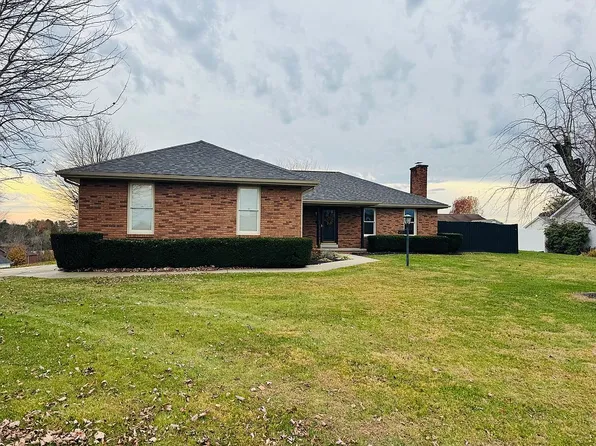 250 Crown Point Est, London, KY 40741