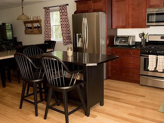 4th image of 54 Great Cedar Dr #3