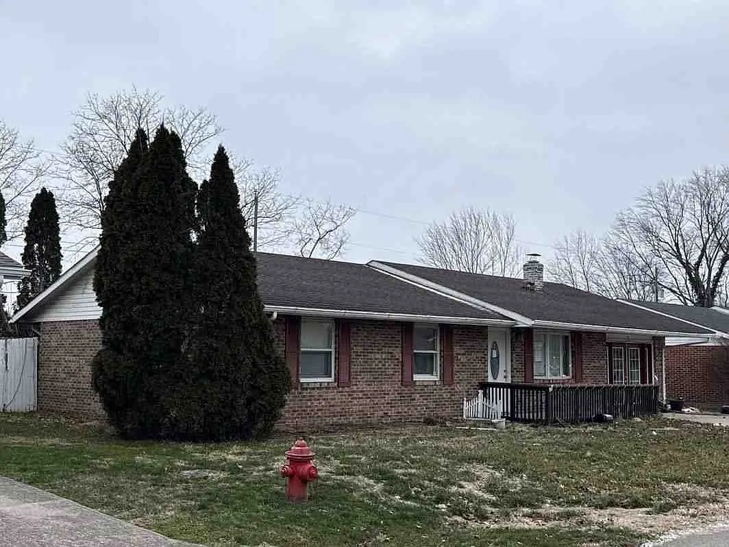 81 Napoleon Ln photo 1