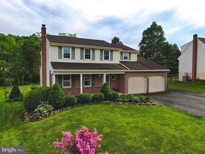 10 Eastbrooke Dr, Ephrata, PA, 17522