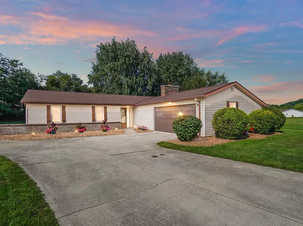 14915 Gemini Dr, Huntertown, IN 46748